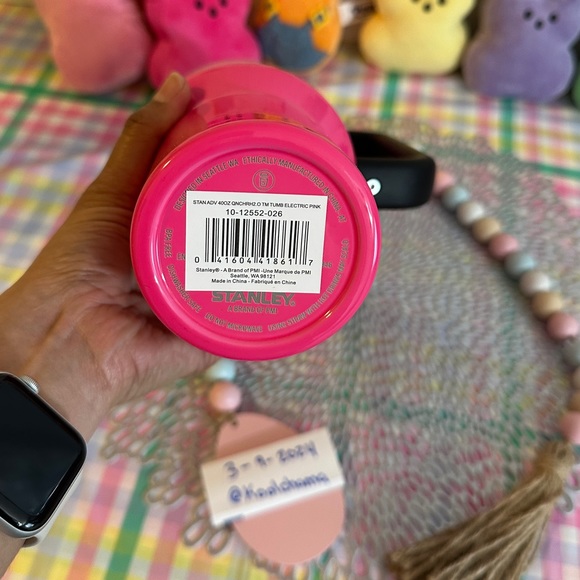 Unreleased 40oz Neon Pink Stanley - Picture 6 of 7
